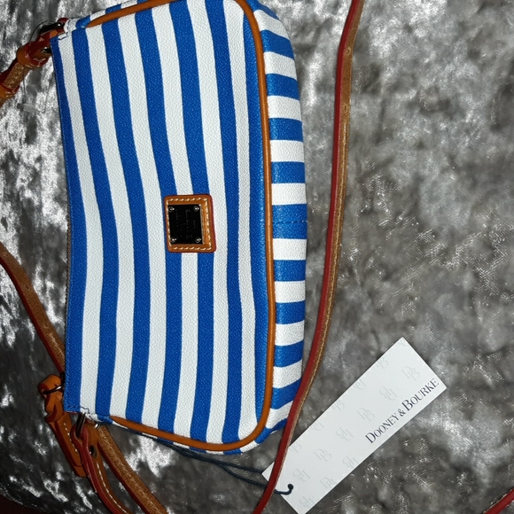 DOONEY & BOURKE "Sullivan" Coated Cotton Lexi Pouchette Stripped Crossbody - Picture 5 of 13